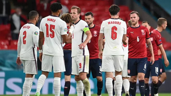 EURO 2020, Italia-Inghilterra: l&#8217;UEFA apre indagine contro la FA