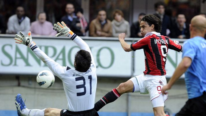 Il gol di Pippo Inzaghi nell'ultima gara giocata a San Siro contro il Novara (GETTY Images) 