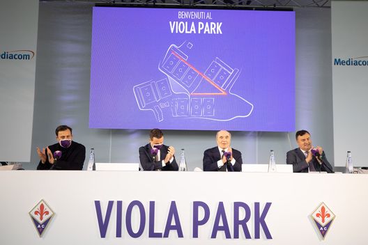 Bagno a Ripoli (FI), presentazione e piantumazione del primo ulivo al Viola Park ACF Fiorentina 2021-02-05 © Massimo Sestini Bagno a Ripoli (FI), presentazione e piantumazione del primo ulivo al Viola Park ACF Fiorentina 2021-02-05 © Massimo Sestini