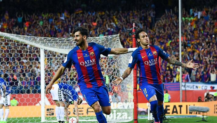 MADRID, SPAIN - MAY 27:  Neymar Jr. of FC Barcelona celebrates with his team mate Andre Gomes of FC Barcelona after scoring his team's second goal during the Copa Del Rey Final between FC Barcelona and Deportivo Alaves at Vicente Calderon stadium on May 27, 2017 in Madrid, Spain.  (Photo by David Ramos/Getty Images) 