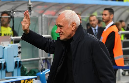 REGGIO NELL'EMILIA, ITALY - MAY 26: Antonio Percassi President of Atalanta during the Serie A match between Atalanta BC and US Sassuolo at Mapei Stadium - Citta del Tricolore on May 26, 2019 in Reggio nell'Emilia, Italy (Photo by Alessandro Sabattini/Getty Images) REGGIO NELL'EMILIA, ITALY - MAY 26: Antonio Percassi President of Atalanta during the Serie A match between Atalanta BC and US Sassuolo at Mapei Stadium - Citta del Tricolore on May 26, 2019 in Reggio nell'Emilia, Italy (Photo by Alessandro Sabattini/Getty Images)