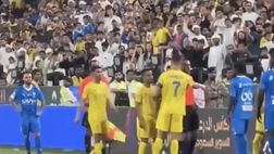 Clamoroso Ronaldo, espulso per gomitata minaccia di colpire l’arbitro con un pugno