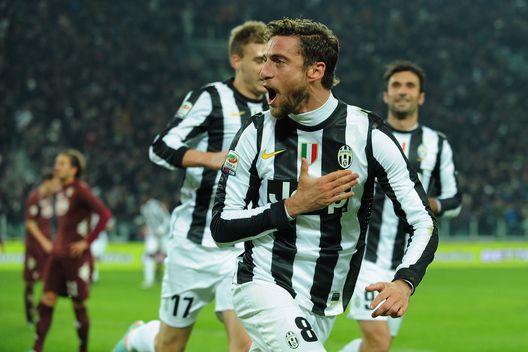 Claudio Marchisio esulta dopo un gol con la Juve Claudio Marchisio esulta dopo un gol con la Juve