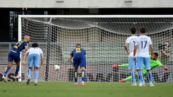 Un Verona coi cerotti va a picco con la Lazio, 1 a 5 al Bentegodi