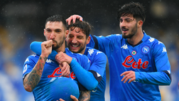Serie A, Napoli a valanga, Fiorentina a terra: 6-0
