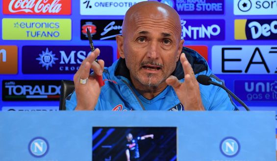 (Photo by SSC NAPOLI via Getty Images) Spalletti, nessuna pressione sul Napoli: lo sguardo compiaciuto di Giuntoli- immagine 2