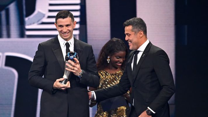 Ag Emiliano Martinez: “Vuole giocare la Champions. Futuro in Serie A? Alcune italiane…” - immagine 1