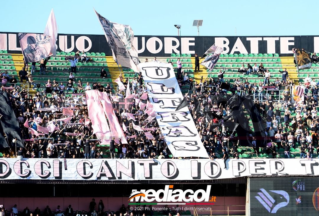 FOTO, i tifosi allo stadio per Palermo – Potenza 2-0 (Gallery) - immagine 82