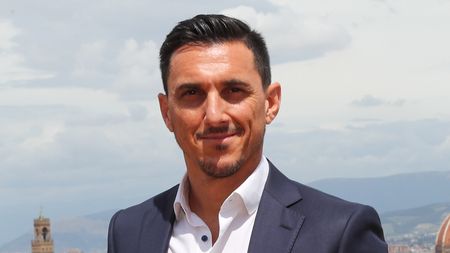 GERMOGLI PH 15 LUGLIO 2021 FIRENZE PIAZZALE MICHELANGELO LA LOGGIA PRESENTAZIONE DEL NUOVO ALLENATORE DELLA FIORENTINA VINCENZO ITALIANO NELLA FOTO NIKOLAS BURDISSO GERMOGLI PH 15 LUGLIO 2021 FIRENZE PIAZZALE MICHELANGELO LA LOGGIA PRESENTAZIONE DEL NUOVO ALLENATORE DELLA FIORENTINA VINCENZO ITALIANO NELLA FOTO NIKOLAS BURDISSO