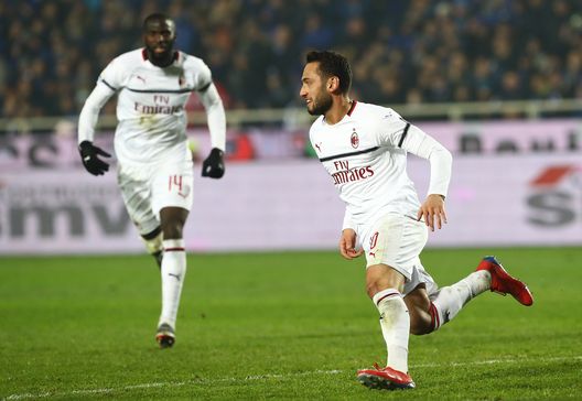 Hakan Calhanoglu, Milan, Getty Images Hakan Calhanoglu, Milan, Getty Images