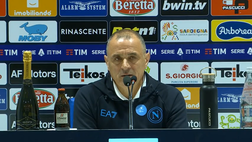 Calzona in conferenza: “Squadra bloccata mentalmente. Sono contento di un aspetto”