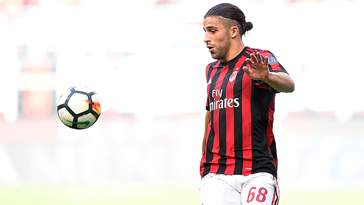 (credits: acmilan.com) Ricardo Rodriguez: “Il mio sogno? Vincere la Champions League” - immagine 1