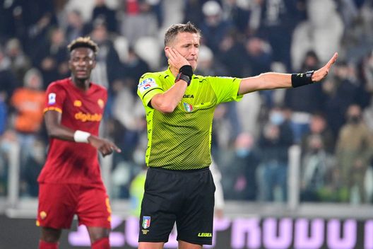 Getty Images Roma e il diritto di (non) vincere: sono 7 i punti in meno per errori arbitrali- immagine 2