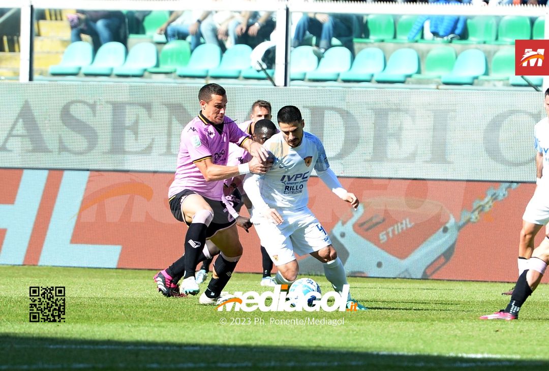 FOTO Palermo-Benevento 1-1, 34ª giornata di Serie B 2022-2023 (La Gallery) - immagine 52