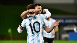 Aguero, addio al calcio. Messi: “Fa male saperlo. Mi mancherai. In pratica…”