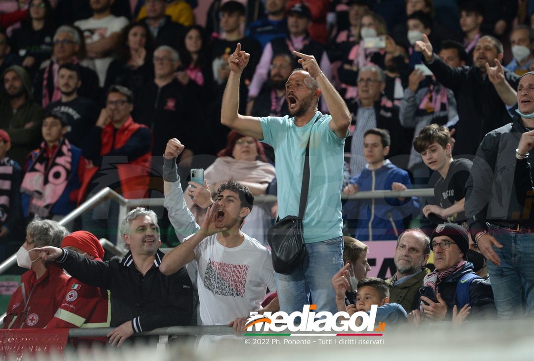Fotogallery, i tifosi allo stadio per Palermo-Triestina 1-1 - immagine 2