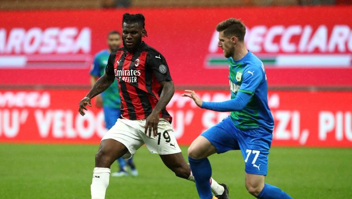 Franck Kessie e Georgios Kyriakopoulos durante Milan-Sassuolo (Getty Images) 