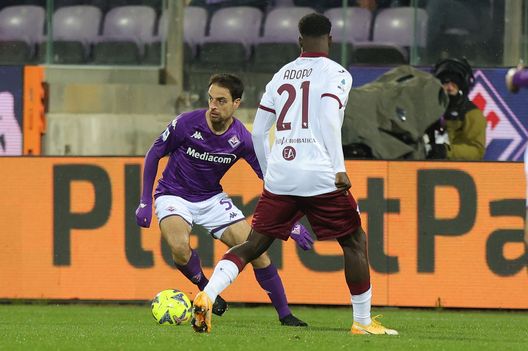 FLORENCE, ITALY - JANUARY 21: Giacomo Bonaventura of ACF Fiorentina in action during the Serie A match between ACF Fiorentina and Torino FC at Stadio Artemio Franchi on January 21, 2023 in Florence, Italy. (Photo by Gabriele Maltinti/Getty Images)