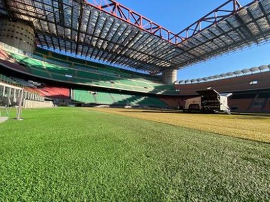 Lavoro intenso e zolle nuove a San Siro: “Sarà un derby all’altezza della situazione…”- immagine 3