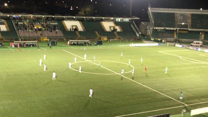 L'Avellino vince il derby sulla Casertana. L'Avellino vince il derby sulla Casertana.