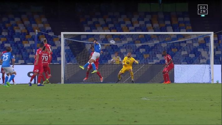 RILEGGI LIVE – Napoli-Monza 4-0, un super Kvaratskhelia incanta il Maradona! - immagine 1