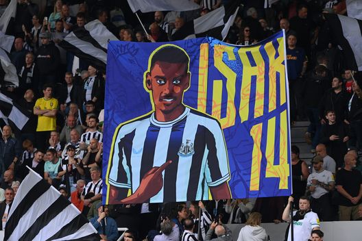 Newcastle Isak (getty images) Newcastle Isak