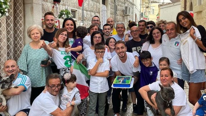 FOTO – Festa azzurra per Castrovilli a Minervino Murge 