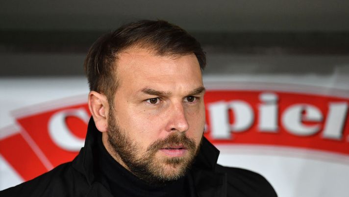 TURIN, ITALY - FEBRUARY 12: Venezia FC head coach Paolo Zanetti looks on during the Serie A match between Torino FC and Venezia FC at Stadio Olimpico di Torino on February 12, 2022 in Turin, Italy. (Photo by Valerio Pennicino/Getty Images) Venezia, Zanetti: “Questa vittoria sofferta è un nuovo inizio” - immagine 1