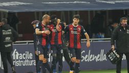 Serie A, il Bologna ribalta il Cagliari con un super Barrow