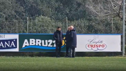 Il direttore sportivo Meluso a bordocampo per il riscaldamento del Napoli