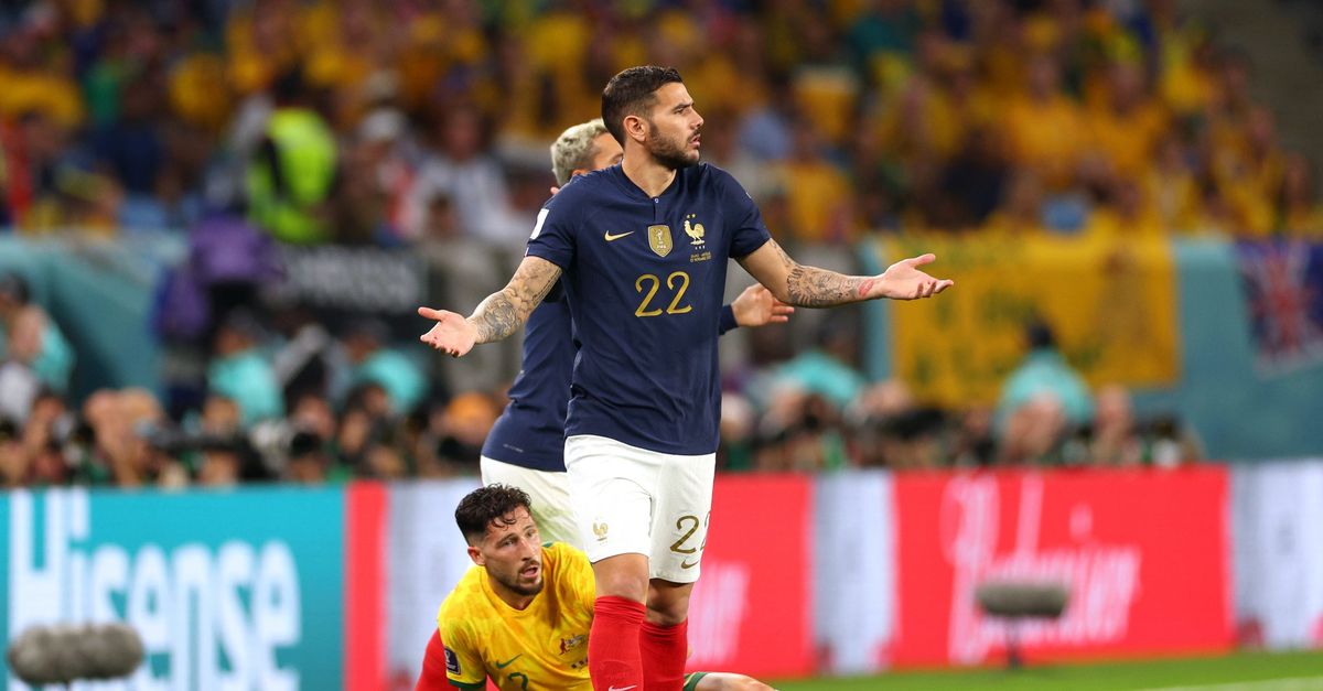 Mondiali, Francia: Theo Hernandez non si allena nella seduta