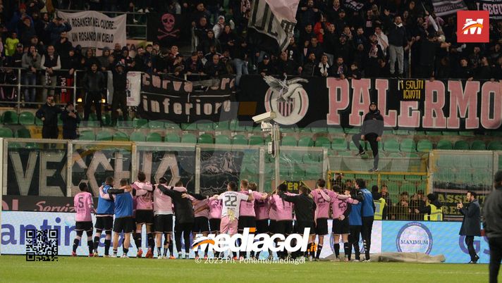 Serie B, chi ha fatto più punti in casa? Il Frosinone guida la classifica, Palermo 4°  Palermo