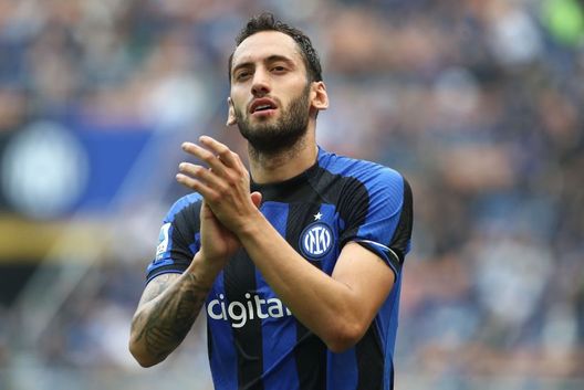 Inter, febbraio caldo: il primo a rinnovare sarà Calhanoglu. Poi toccherà a…- immagine 2