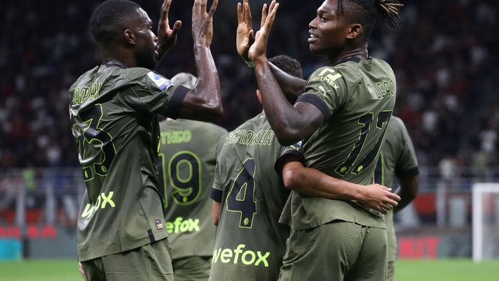 Leao e Giroud stendono il Bologna: bei lampi di De Ketelaere a San Siro - immagine 1