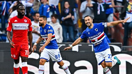 GENOA, ITALY - MAY 16: Fabio Quagliarella of Sampdoria (R) celebrates after scoring a goal during the Serie A match between UC Sampdoria and ACF Fiorentina at Stadio Luigi Ferraris on May 16, 2022 in Genoa, Italy. (Photo by Getty Images)