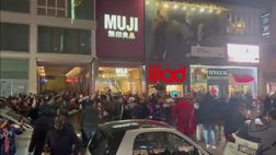 Milano, grande festa dei tifosi del Marocco per le strade | VIDEO