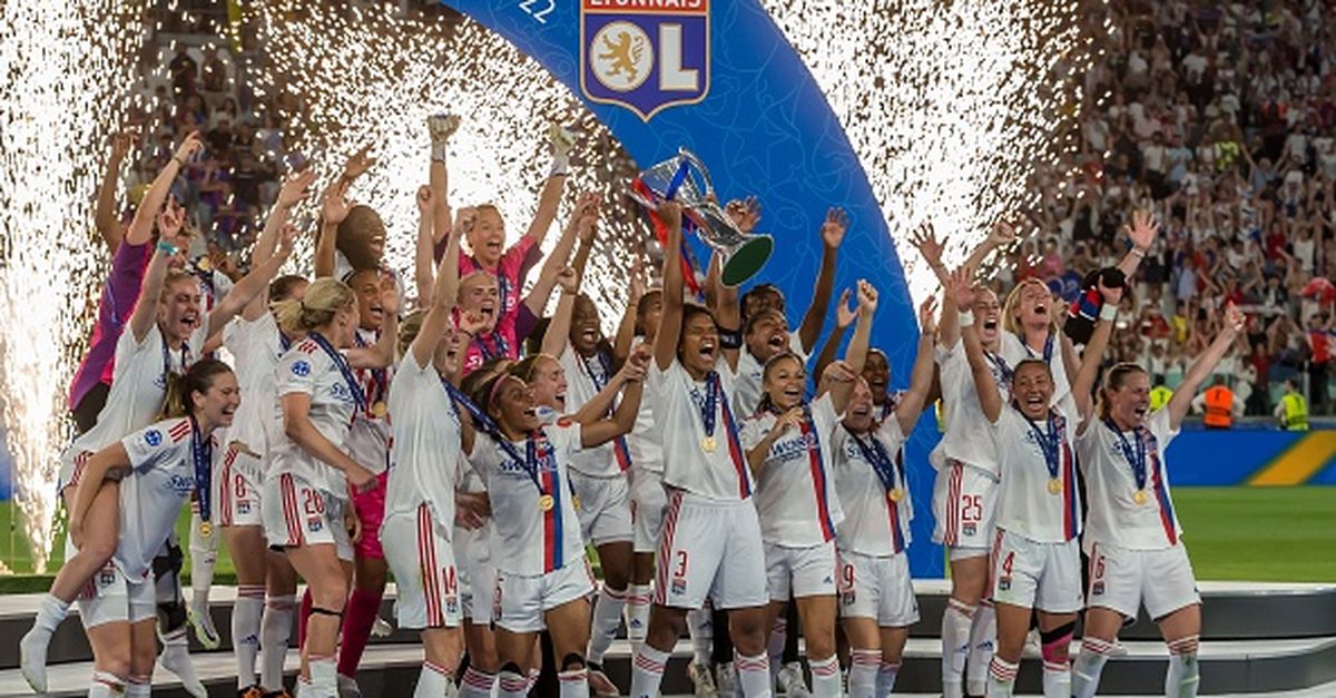 Women’s Champions League, a Torino vince il Lione: Barcellona battuto 3 1