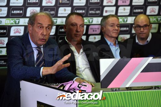  &lt;&gt; at Stadio Renzo Barbera on December 4, 2018 in Palermo, Italy. 