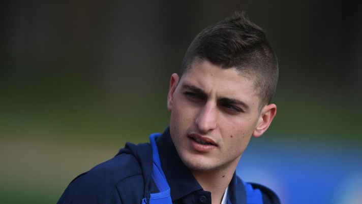 FLORENCE, ITALY - MARCH 20: Marco Verratti of Italy looks on prior to the training session at the club's training ground at Coverciano on March 20, 2017 in Florence, Italy. (Photo by Claudio Villa/Getty Images) FLORENCE, ITALY - MARCH 20: Marco Verratti of Italy looks on prior to the training session at the club's training ground at Coverciano on March 20, 2017 in Florence, Italy. (Photo by Claudio Villa/Getty Images)