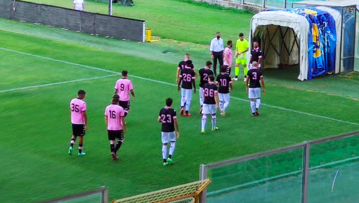 Palermo, amichevole Rosa vs Nero 2-0: a segno Odjer e il nuovo acquisto Brunori Palermo, amichevole Rosa vs Nero 2-0: a segno Odjer e il nuovo acquisto Brunori