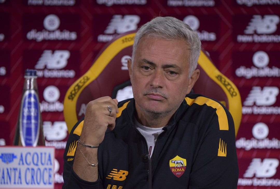 La conferenza stampa di Mourinho alla vigilia di Roma-Napoli – FOTO GALLERY- immagine 1