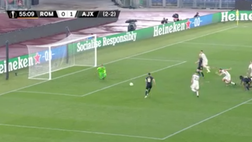 VIDEO Roma-Ajax, il gol del 2-0 annullato a Tadic: i giallorossi tremano, ma il VAR li salva