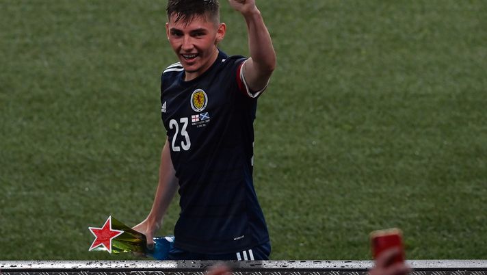 LONDON, ENGLAND - JUNE 18: Billy Gilmour of Scotland celebrates as he walks off after being awarded with their Heineken "Star of the Match" award after the UEFA Euro 2020 Championship Group D match between England and Scotland at Wembley Stadium on June 18, 2021 in London, England. (Photo by Facundo Arrizabalaga - Pool/Getty Images) LONDON, ENGLAND - JUNE 18: Billy Gilmour of Scotland celebrates as he walks off after being awarded with their Heineken "Star of the Match" award after the UEFA Euro 2020 Championship Group D match between England and Scotland at Wembley Stadium on June 18, 2021 in London, England. (Photo by Facundo Arrizabalaga - Pool/Getty Images)