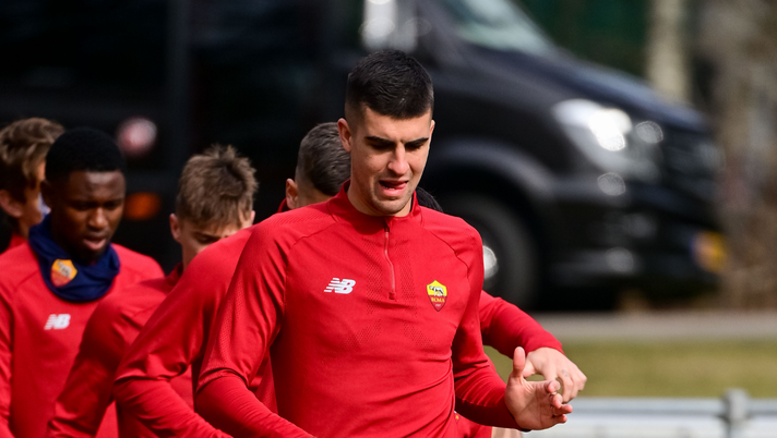 Trigoria, la Roma si prepara per la Samp: si rivede Mancini, out Veretout - immagine 1