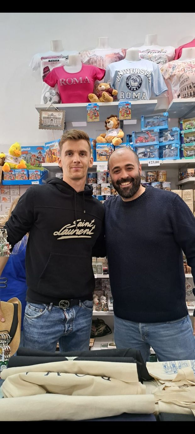 Llorente, Pasquetta al centro di Roma e una promessa: “Voglio restare”- immagine 2