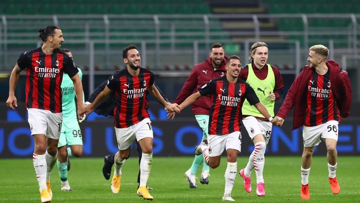 L'esultanza del Milan per la vittoria nel derby di Milano contro l'Inter (Getty Images) 
