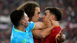 Roma-Lazio, tensione tra Guendouzi e Dybala nel finale del derby: cos’è successo