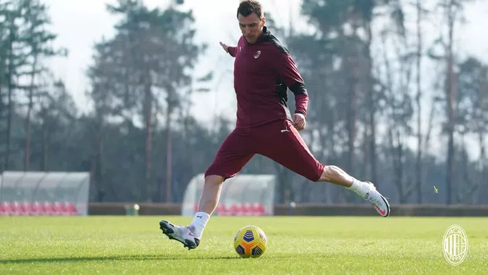 Mario Mandzukic, nuovo attaccante del Milan | Calciomercato AC Milan News (acmilan.com)