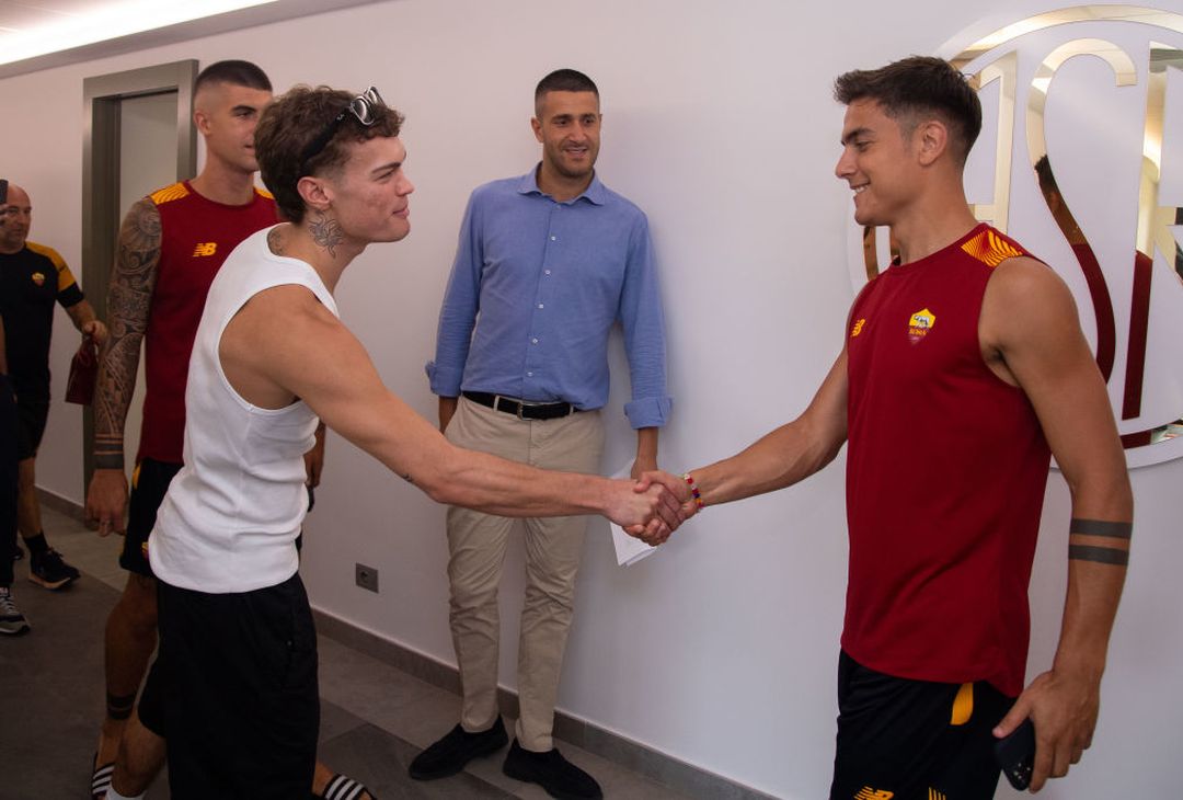 La visita di Blanco a Trigoria – FOTO GALLERY- immagine 1
