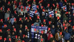 League One, rosso diretto: lo mostrano i tifosi del Reading al proprietario cinese del club